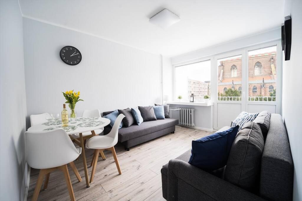 4 Rooms Apartment On Martket Square - Nice View - 150 M Town Hall Breslau Exterior foto